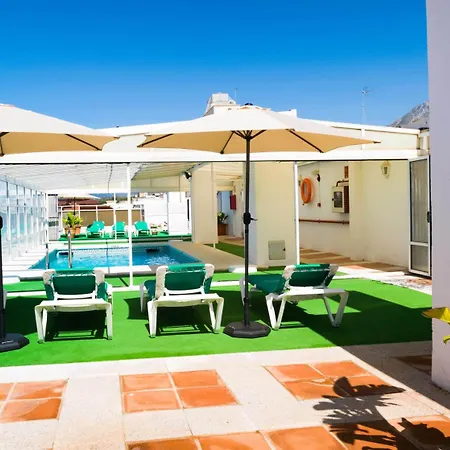 ホテル Monarque El Rodeo マルベーリャ