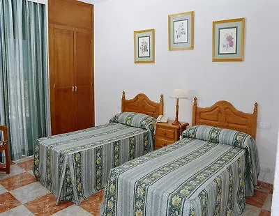 Monarque El Rodeo Szálloda 3*