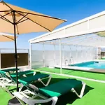 Hotel Monarque El Rodeo