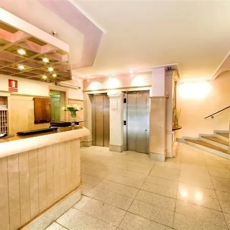 米娜埃尔罗德奥酒店 3* 马尔韦利亚