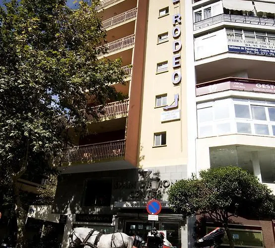 Monarque El Rodeo 3*