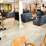 Monarque El Rodeo Hotell