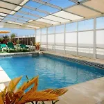 Monarque El Rodeo Hotell