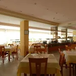 Monarque El Rodeo Hotell 3*