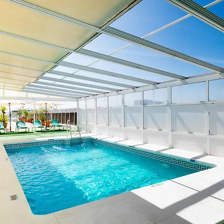 Monarque El Rodeo Otel