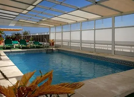 Monarque El Rodeo Otel 3*
