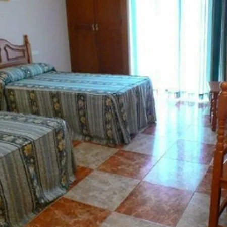 Monarque El Rodeo Hotell 3*